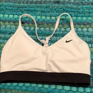 nike bra